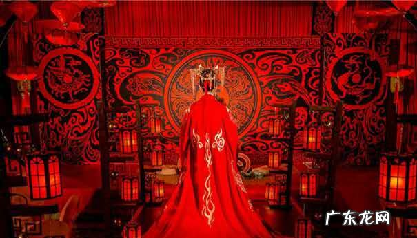 古代新娘婚服的描写 小说里古代新娘的描写