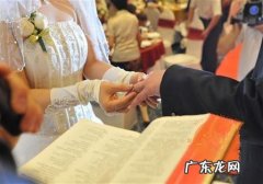 形容婚礼现场美的词语 婚礼现场词语