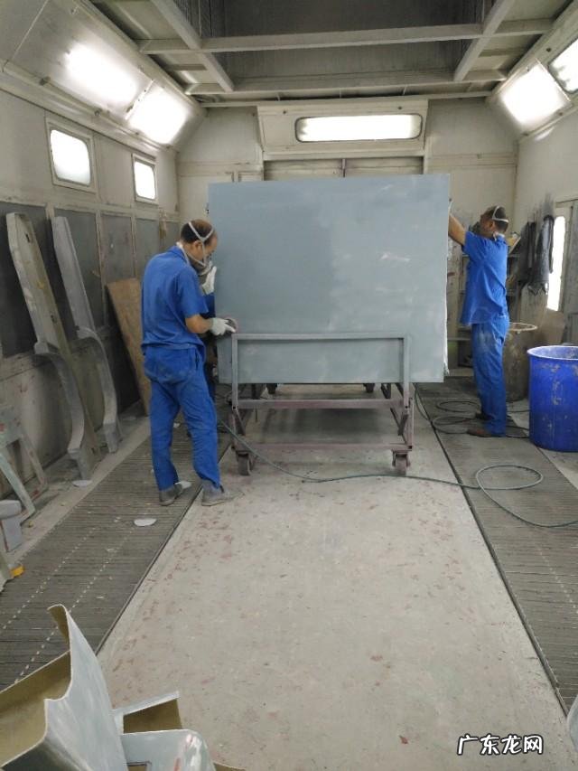 护肤品的品牌需不需要经常更换呢你怎么看