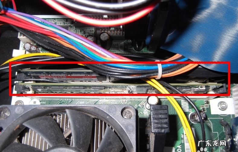 机箱硬盘架怎么拆 老司机教你电脑机箱怎么拆