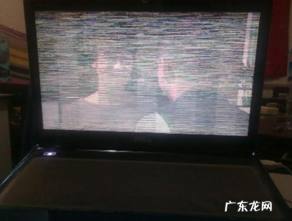 一打游戏就花屏死机 解答电脑花屏死机怎么办