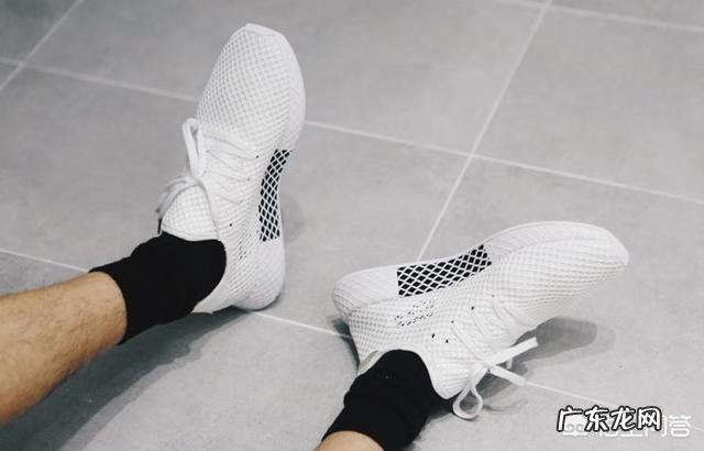 想买个智能手环,主要用于跑步健身,大家有没有性价比高的推荐