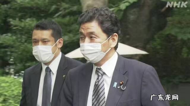 又来一个“拜鬼”的!日本防卫大臣岸信夫刚刚参拜靖国神社