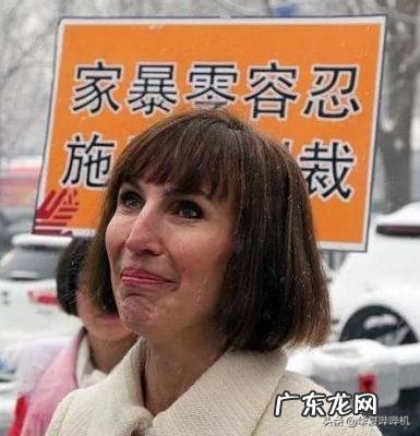 疯狂英语李阳家暴事件启示 李阳家暴事件评论