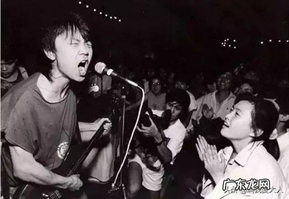 许巍老婆是多大的军官 许巍老婆