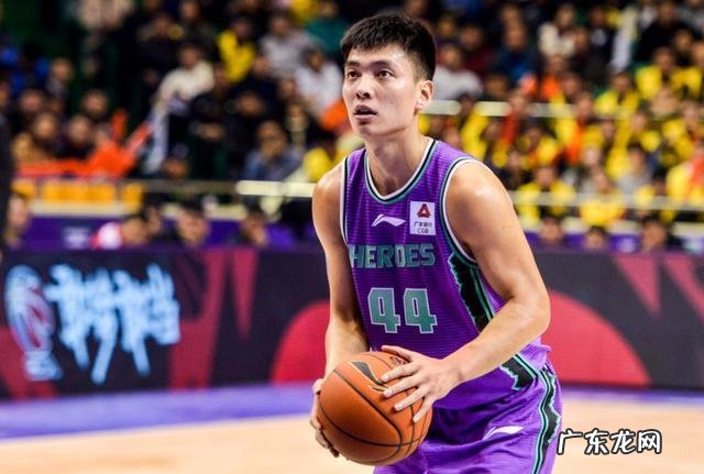 山东男篮重回高速时代，丁彦雨航回归希望大增，巩晓彬帅位悬了？
