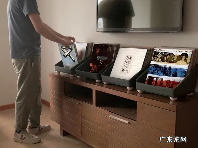 家里开唱片行,彰显格调