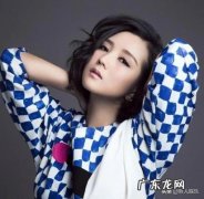 释小龙干大何洁肚子 释小龙和何洁结婚