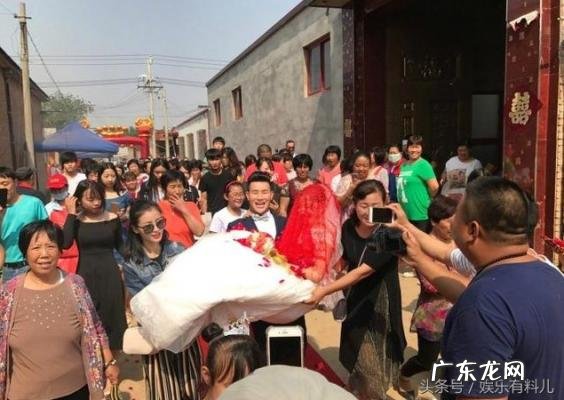 程莉莎追郭晓冬 郭晓冬程莉莎婚礼