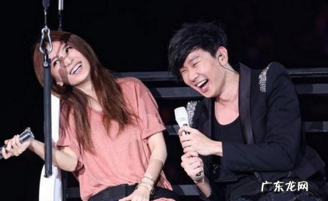 金莎跟林俊杰合唱 金莎跟林俊杰