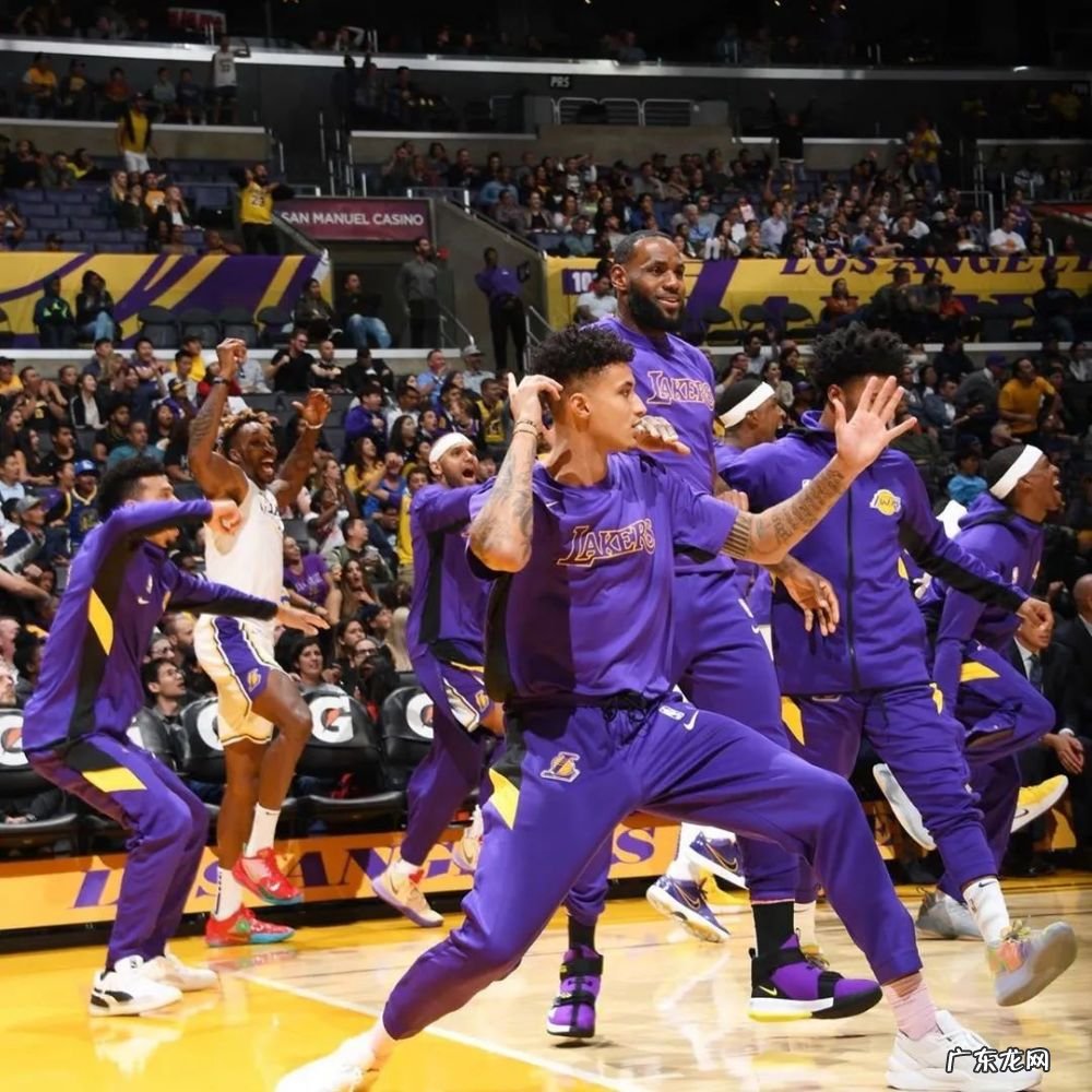 再见了，库兹马！4年湖人生涯结束！他最美好的回忆竟是科比