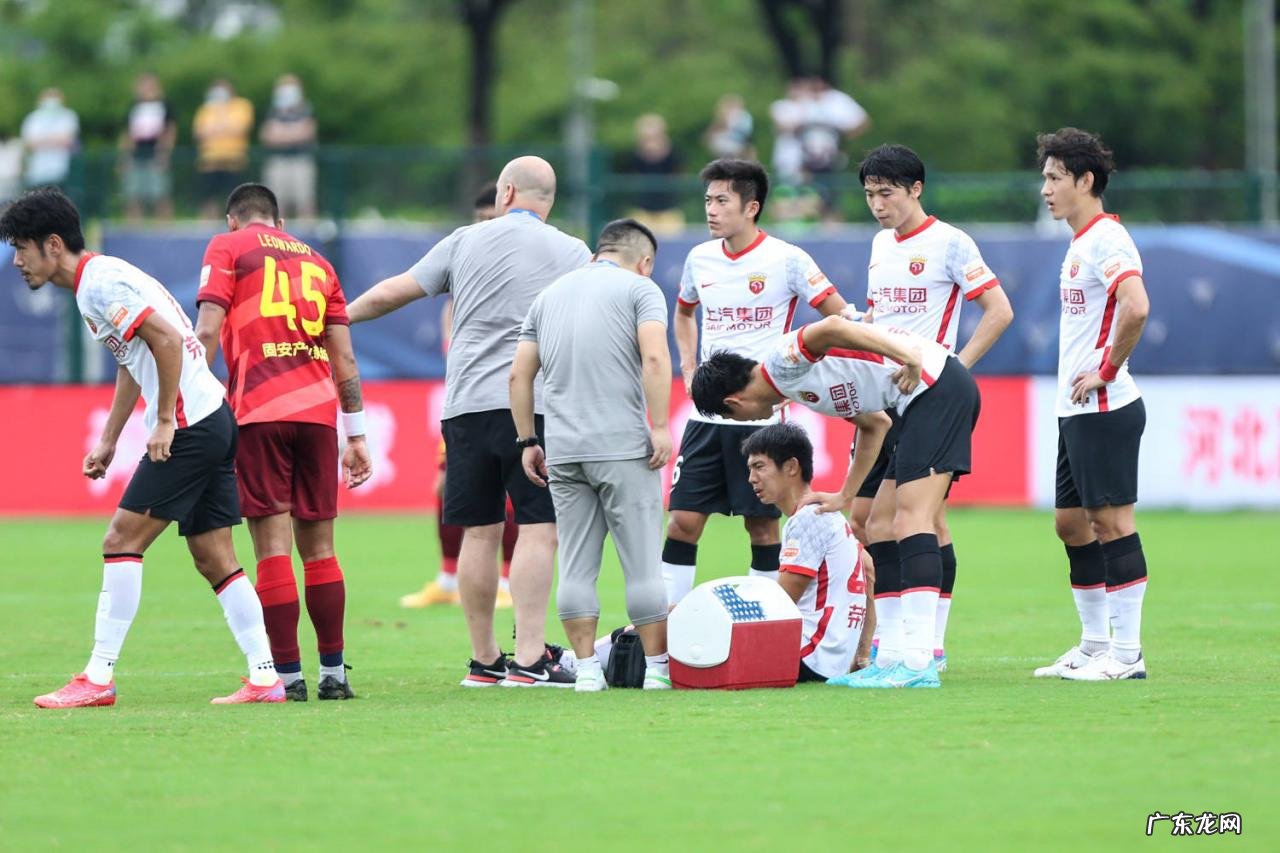 中超-尹鸿博破门梅米失点于海染红 海港2人伤退0-1河北