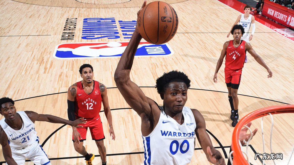 夏季联赛12日综述:一天两场金球制胜 7号秀助勇士胜猛龙