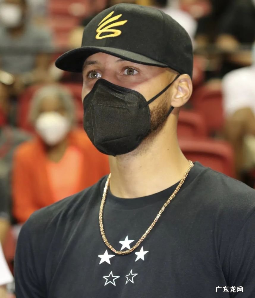 夏季联赛G2：一个冷知识，库明加三分命中率比扣篮高