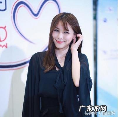 马里奥·卡萨斯的女朋友 马里奥的女朋友