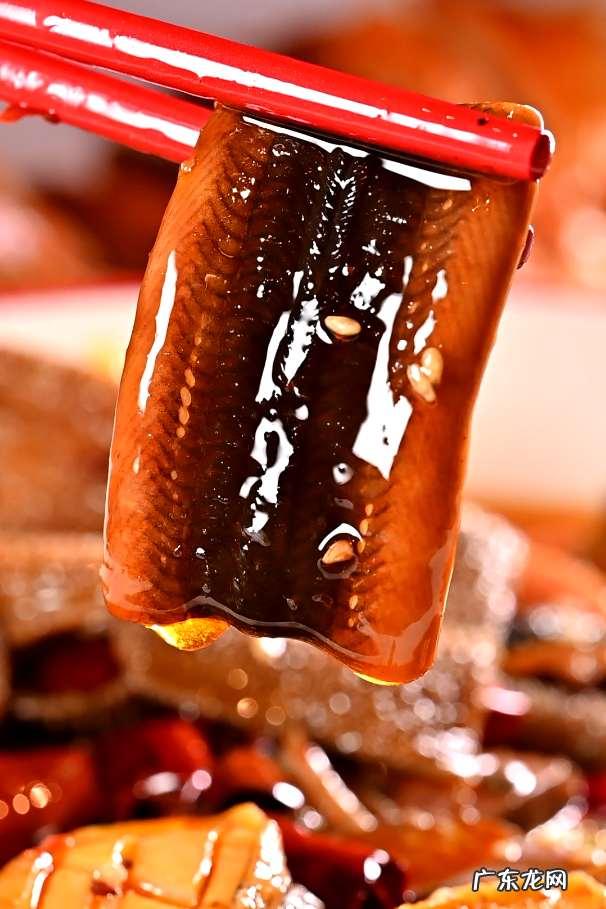 火了4年的「古法老坛酸菜鱼」，新店来袭！