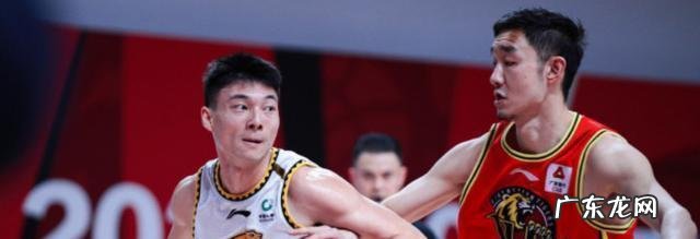 35分钟7投0中!蒋兴权看好之人难堪大任,杨鸣要为后卫线头疼了