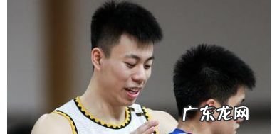 22岁探花秀火了！和天津队闹掰引6家球队哄抢，张镇麟大帽伺候他