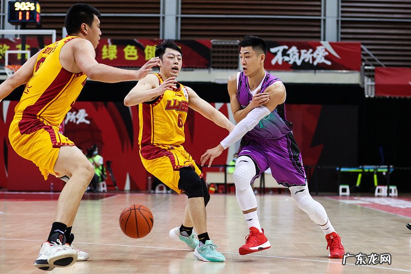 正式签约!杜锋爱徒3年留山西!从Cuba逆袭到首发,努力终有回报