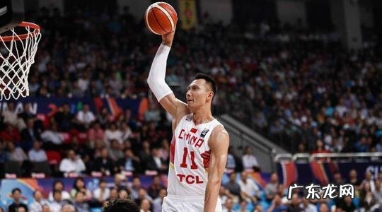 小心思！CBA杜锋不让易建联复出，只为蓄力中国男篮，不怕周琦？