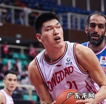 刘传兴离队?青岛最新15人名单出炉,广东旧将续约3年,无顶薪