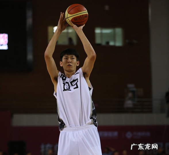 正式回归!辽篮召回2米06内线大将,下赛季还能证明自己吗?