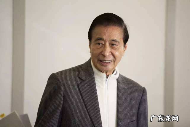 李兆基的儿子也叫李嘉诚吗 李兆基的儿子