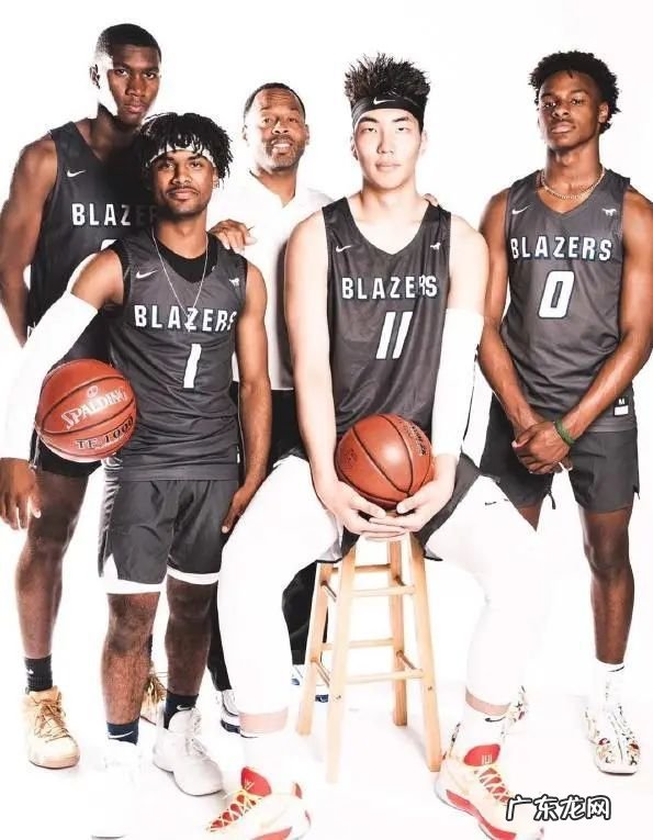 布朗尼队友打进CBA!又一位中国男篮内线要走出国门