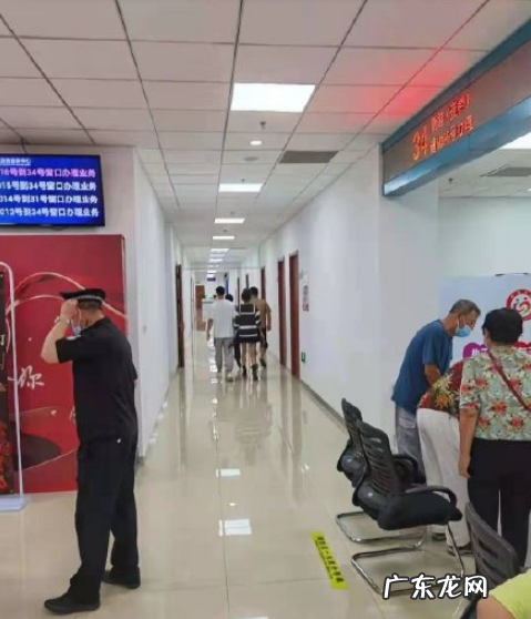 赵继伟传2大喜讯!与女友领证,两年顶薪1100万与辽篮续约