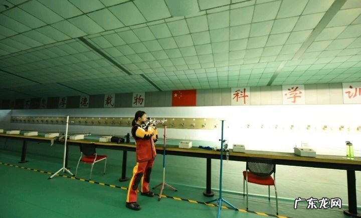 00后清华女“学霸”，明明可以靠脸吃饭，她却偏偏要摘奥运冠军