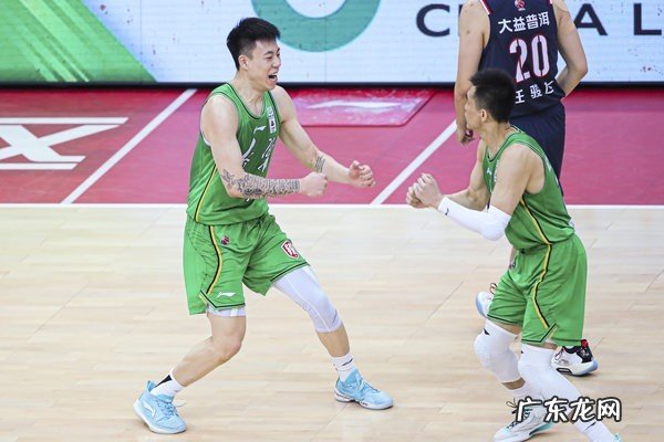 辽宁最新14人名单出炉!没有赵继伟,5人续约,张镇麟白菜价