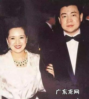 李嘉欣与许晋亨恋爱几年 李嘉欣与许晋亨