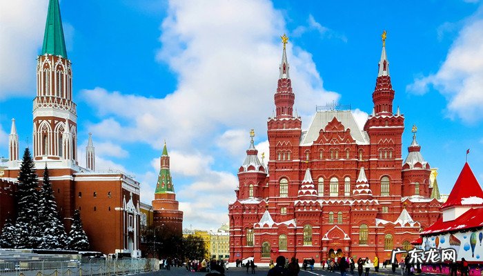 为什么俄罗斯是战斗民族,俄罗斯人歧视中国人吗？