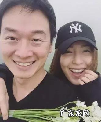 萧亚轩杨谨华 杨谨华男友