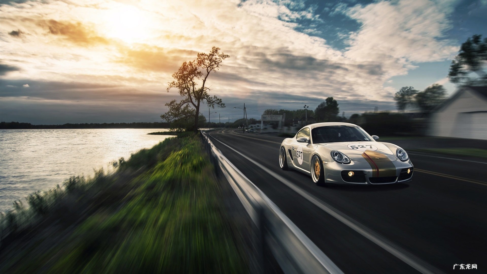 喝酸奶吃香蕉可以减肥么谢谢?