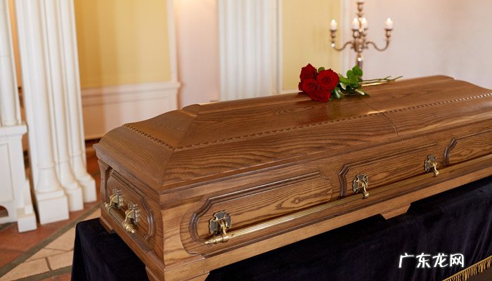 总是梦见去世的亲人怎么回事,亡人托梦必有事端?