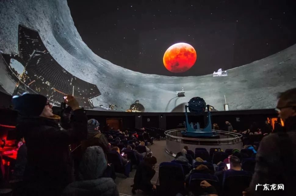 3小时29分02秒!580年一遇“血月”来了,为何“血月”如此漫长?