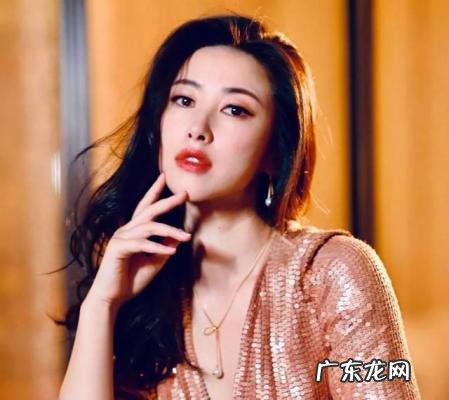 主持人朱珠 肖战 主持人朱珠