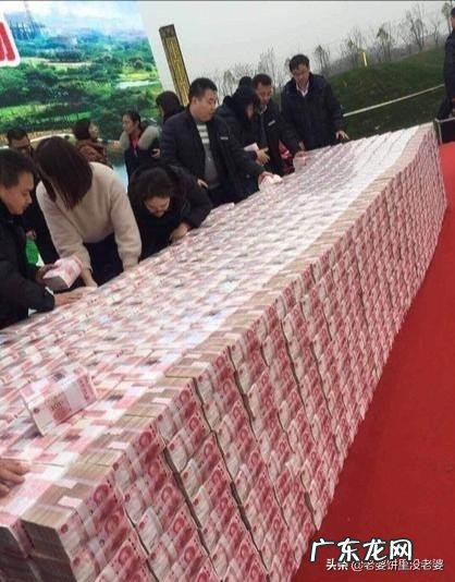 现在的社会怎样才能挣大钱? 贫富之间差距大,越有能力的人越挣大钱,没能力的挣不到钱。怎么办?