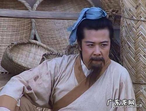 快速挣钱? 如果摆地摊,你觉得卖什么挣钱又比较轻松?