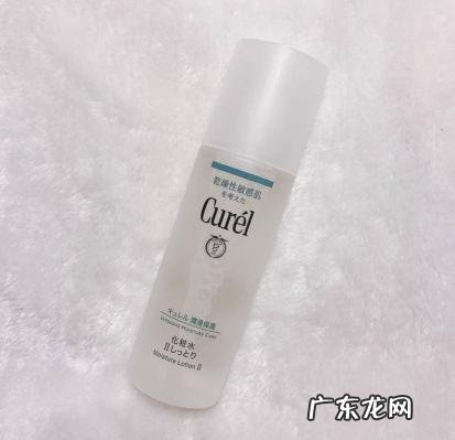 爽肤水和柔肤水的作用 柔肤水的作用