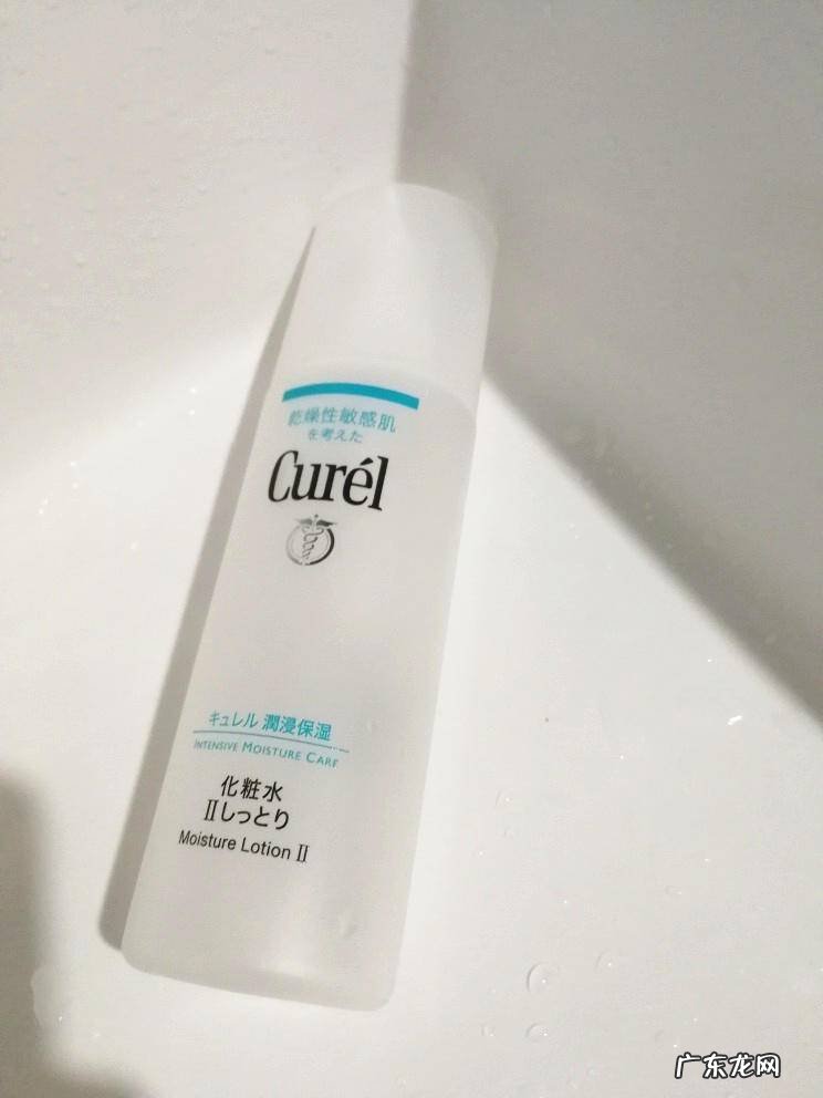 爽肤水和柔肤水的作用 柔肤水的作用