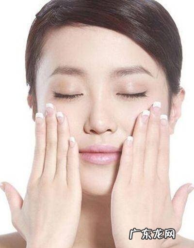 爽肤水和柔肤水的作用 柔肤水的作用