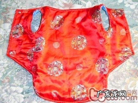 狗狗衣服如何做?