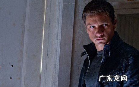 碟中谍4女主角蓝色礼服剧照 碟中谍4女主角