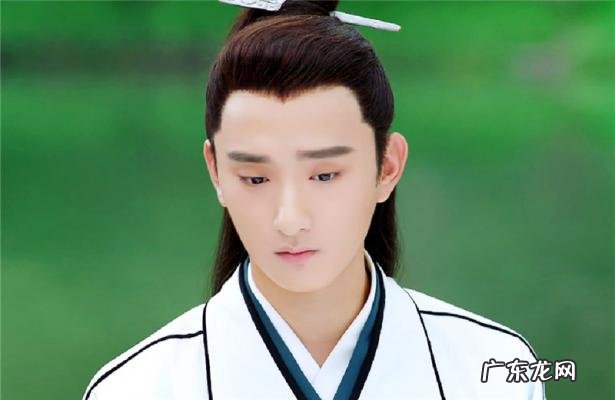 于小彤喜欢年纪大的 于小彤喜欢谁