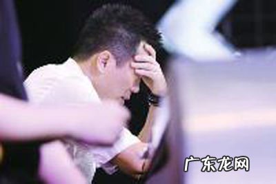 黄健翔向C罗道歉 黄健翔痛哭