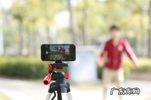 手机配什么三脚架,手机三脚架一般哪里有卖?