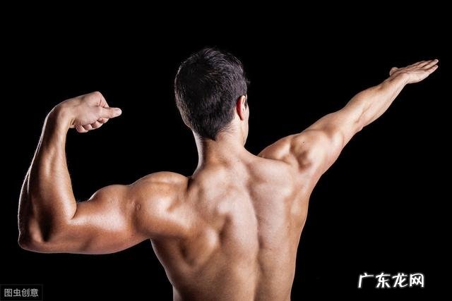 健身中的划船是怎么做的？