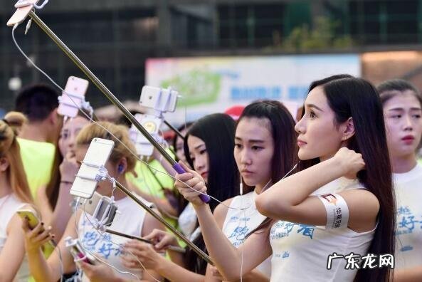 网络直播挣钱吗？ 网络直播的收入真的有那么高吗？